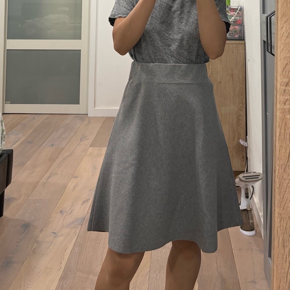 Grey wool mini skirt